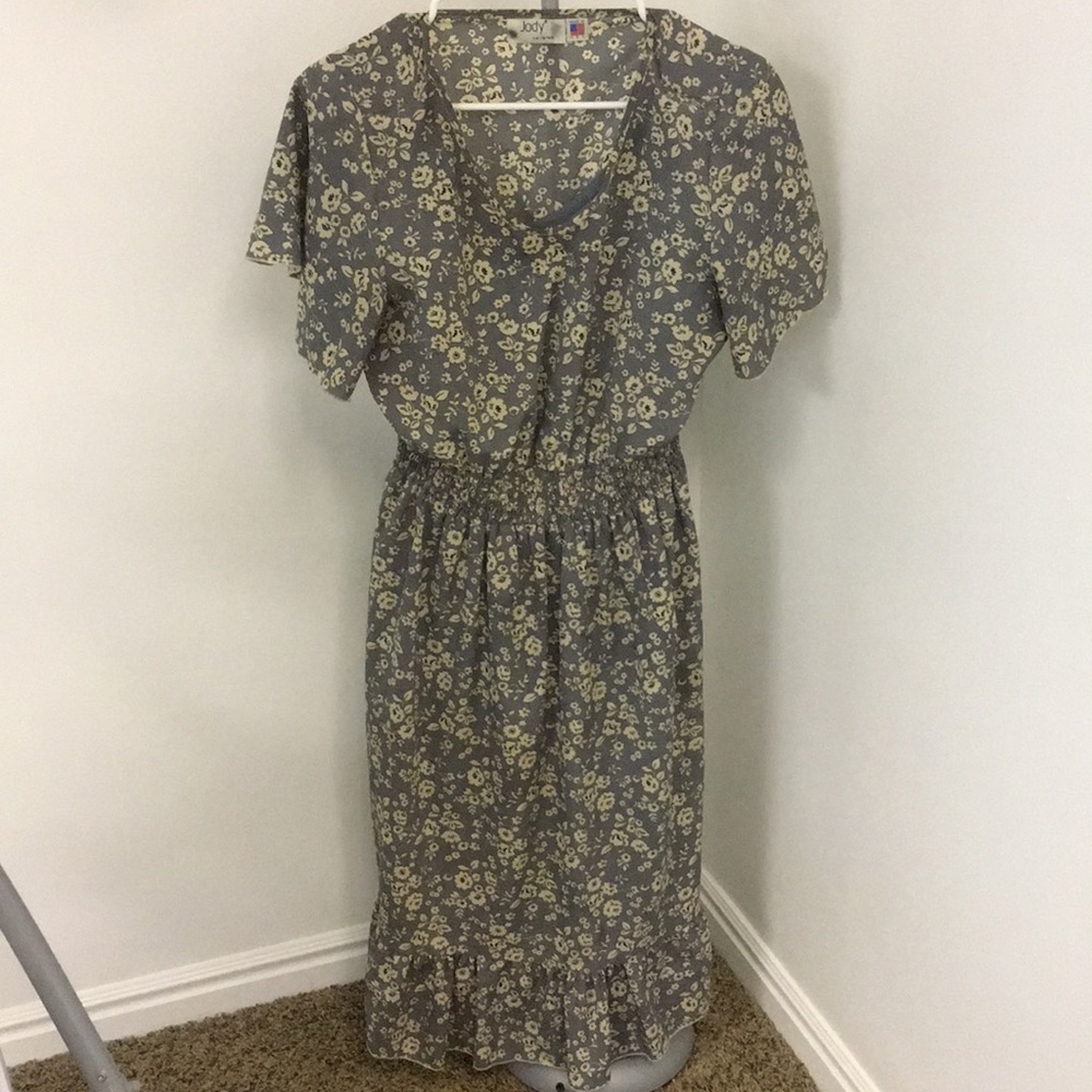 Midi, blue/tan dress